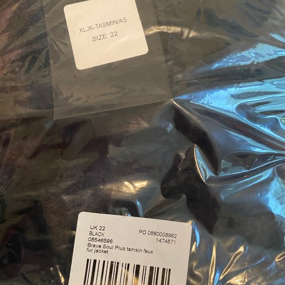 ASOS CURVE Brave Soul Plus tamsin faux fur jacket - Picture 5 of 7